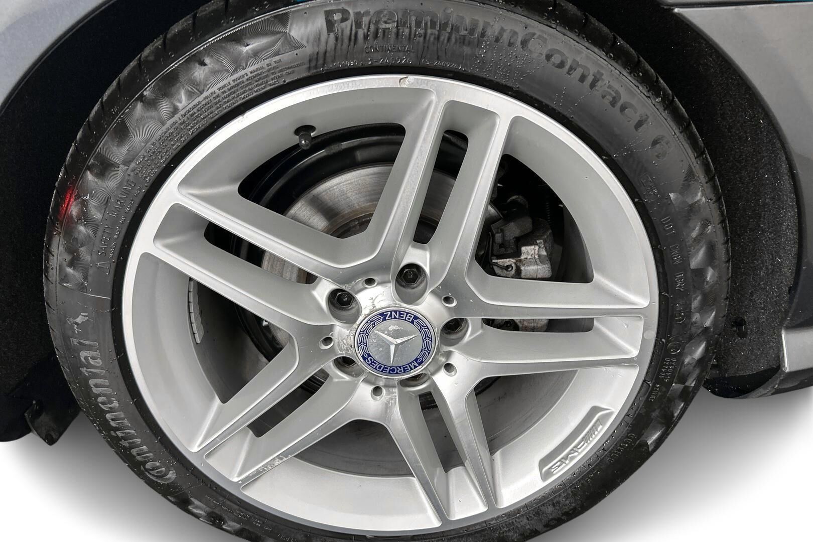 Mercedes-Benz C iso kuva 13