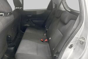 Toyota Yaris esikatselu 10