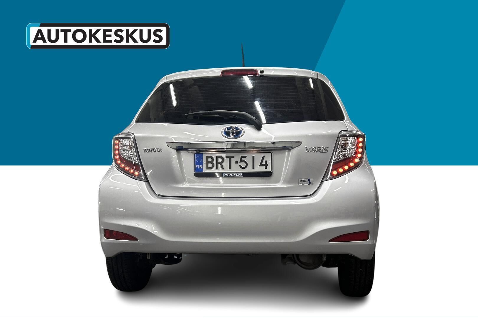 Toyota Yaris iso kuva 6