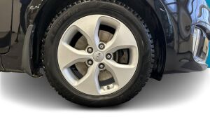 Kia Carens esikatselu 13