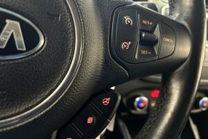 Kia Carens esikatselu 19