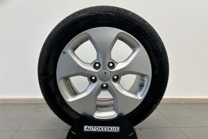 Kia Carens esikatselu 25