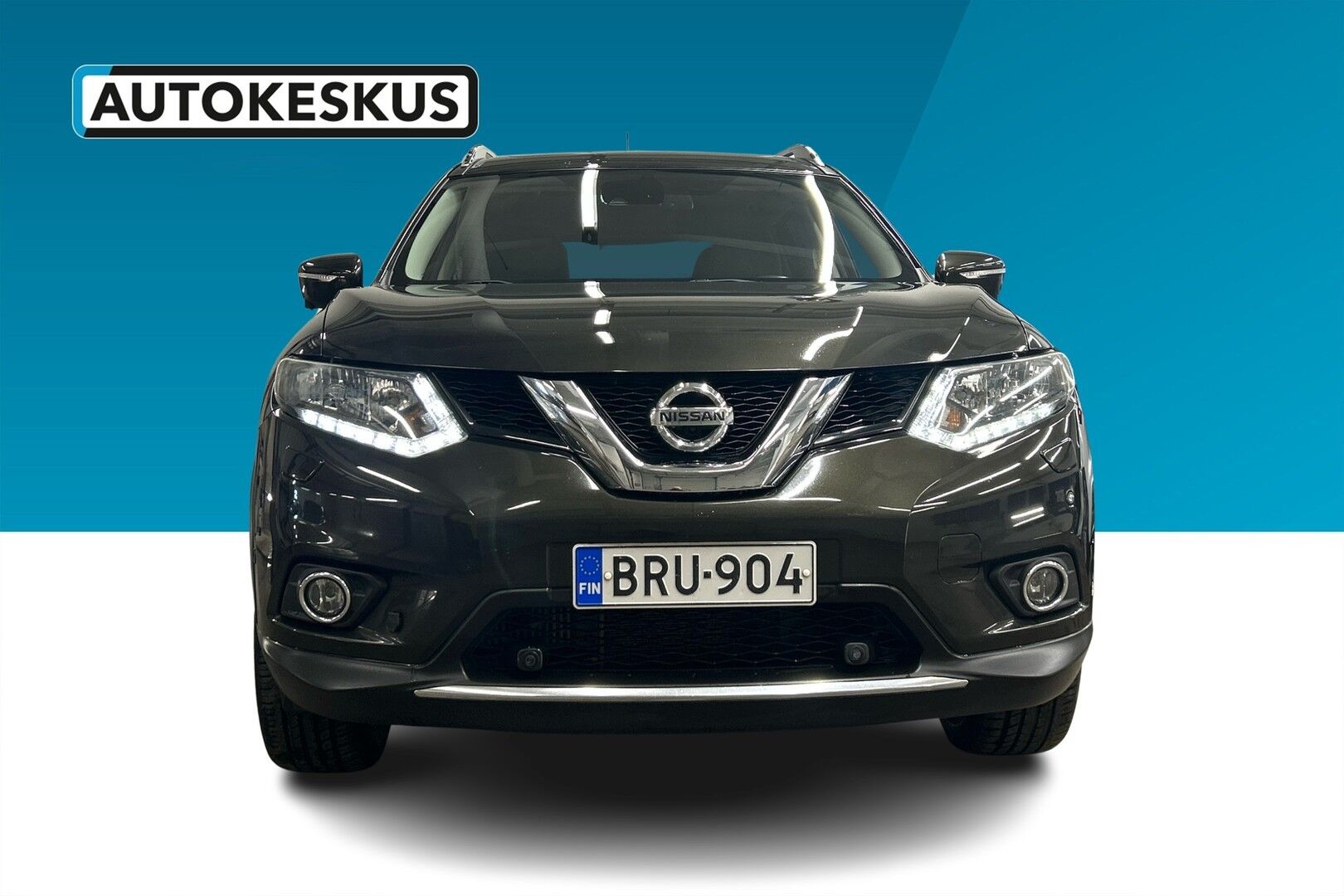 Nissan X-Trail iso kuva 3