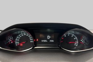 Peugeot 308 esikatselu 14