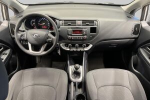 Kia Rio esikatselu 11