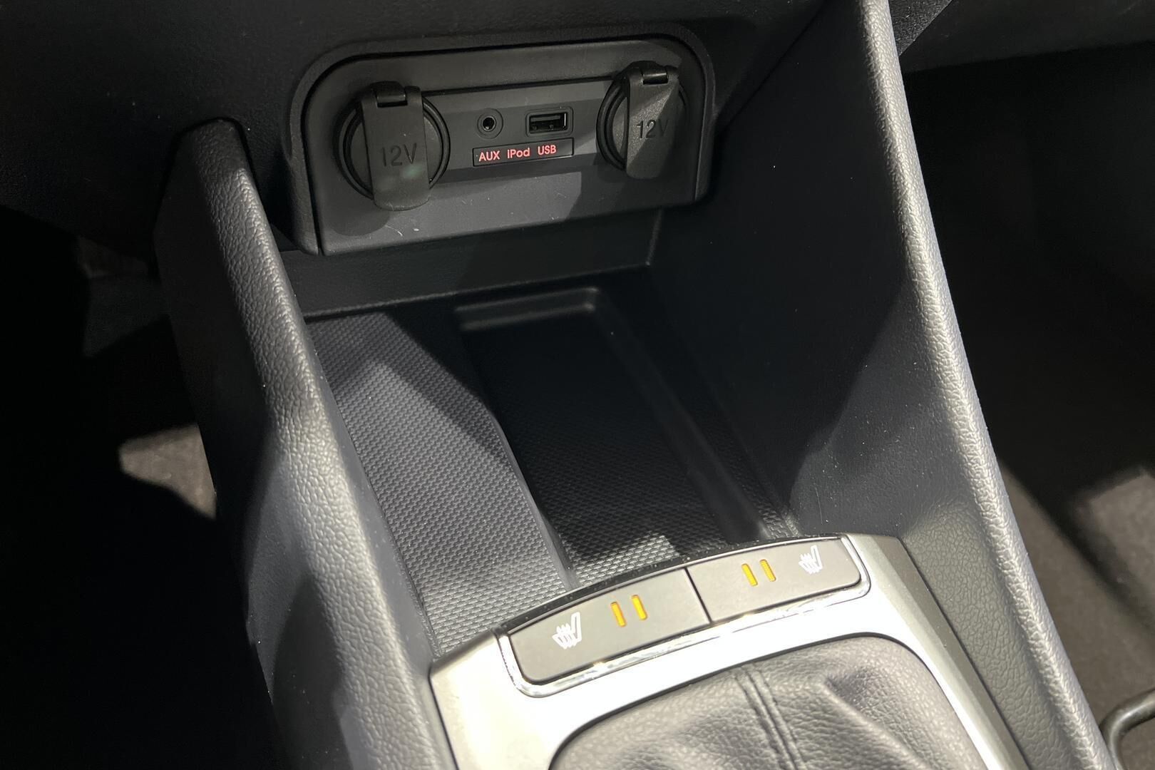 Kia Rio iso kuva 16