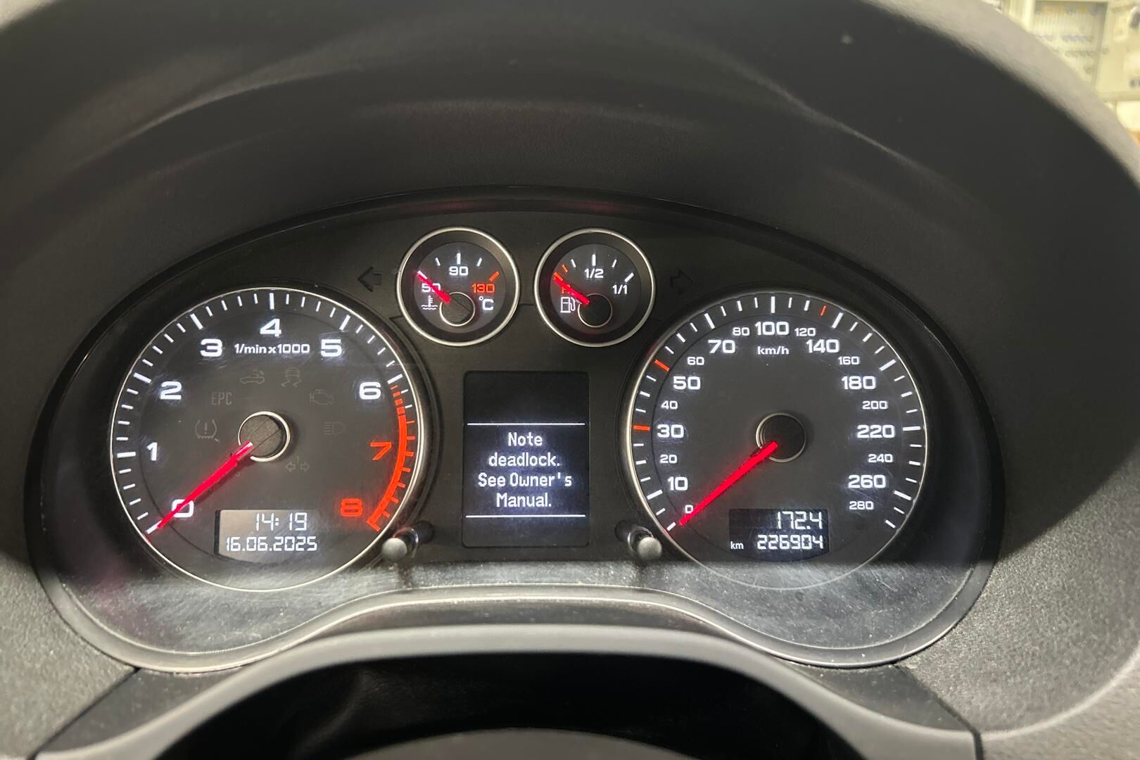 Audi A3 iso kuva 13
