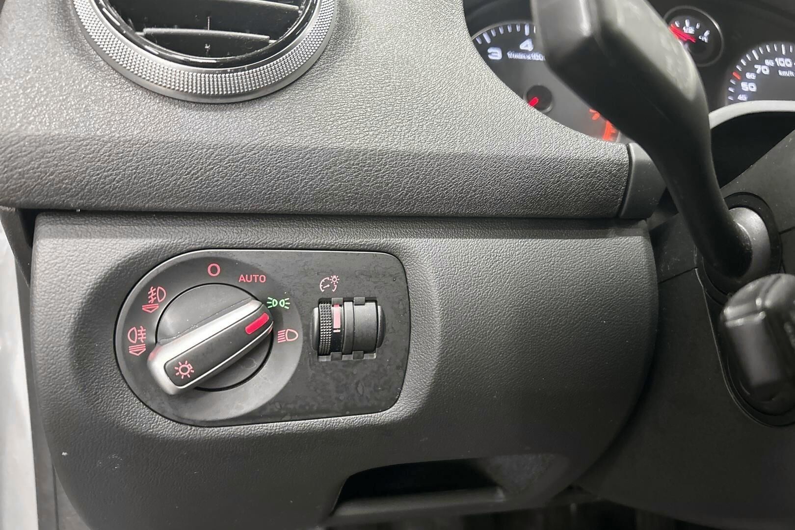 Audi A3 iso kuva 19