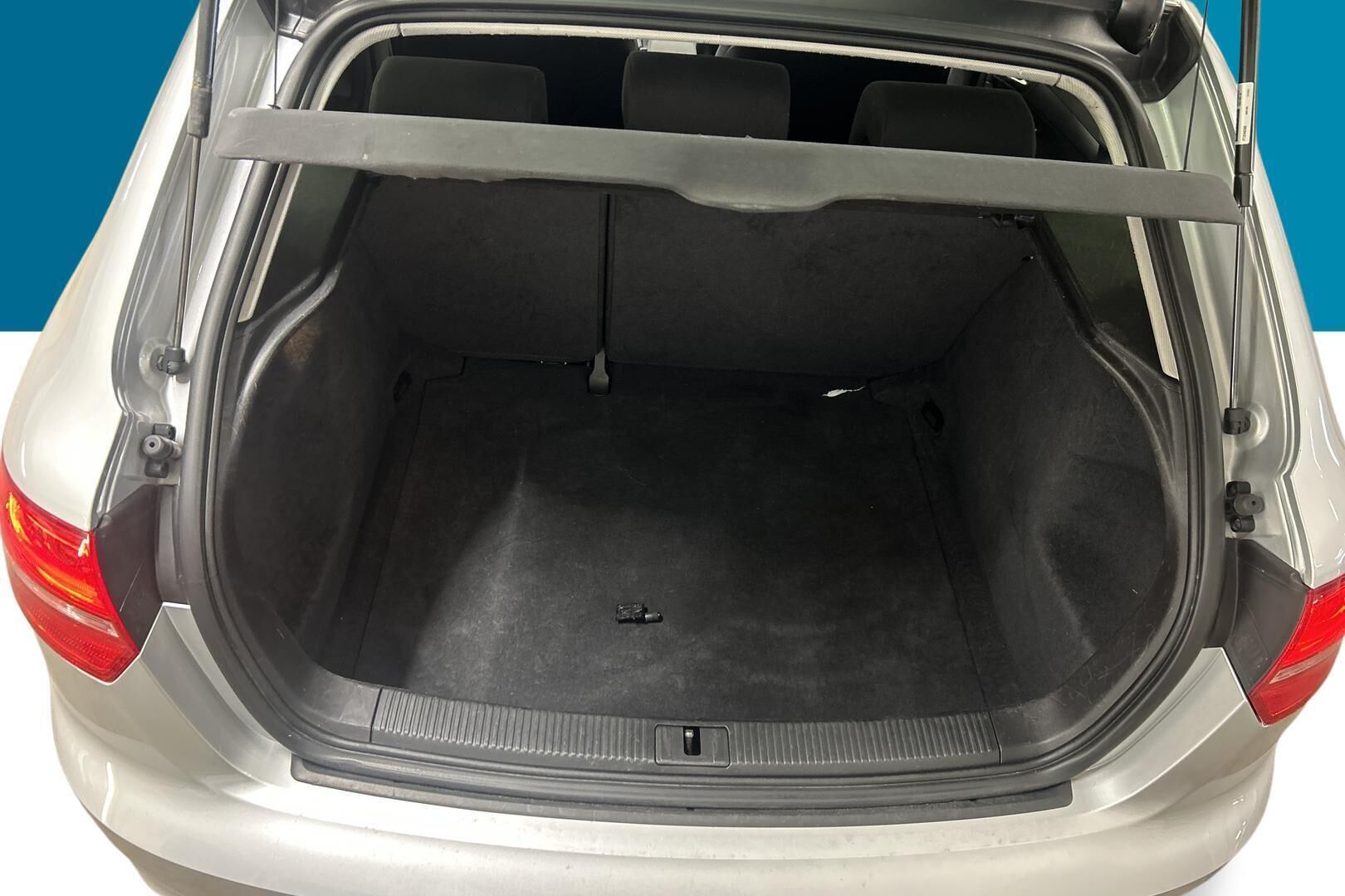 Audi A3 iso kuva 32