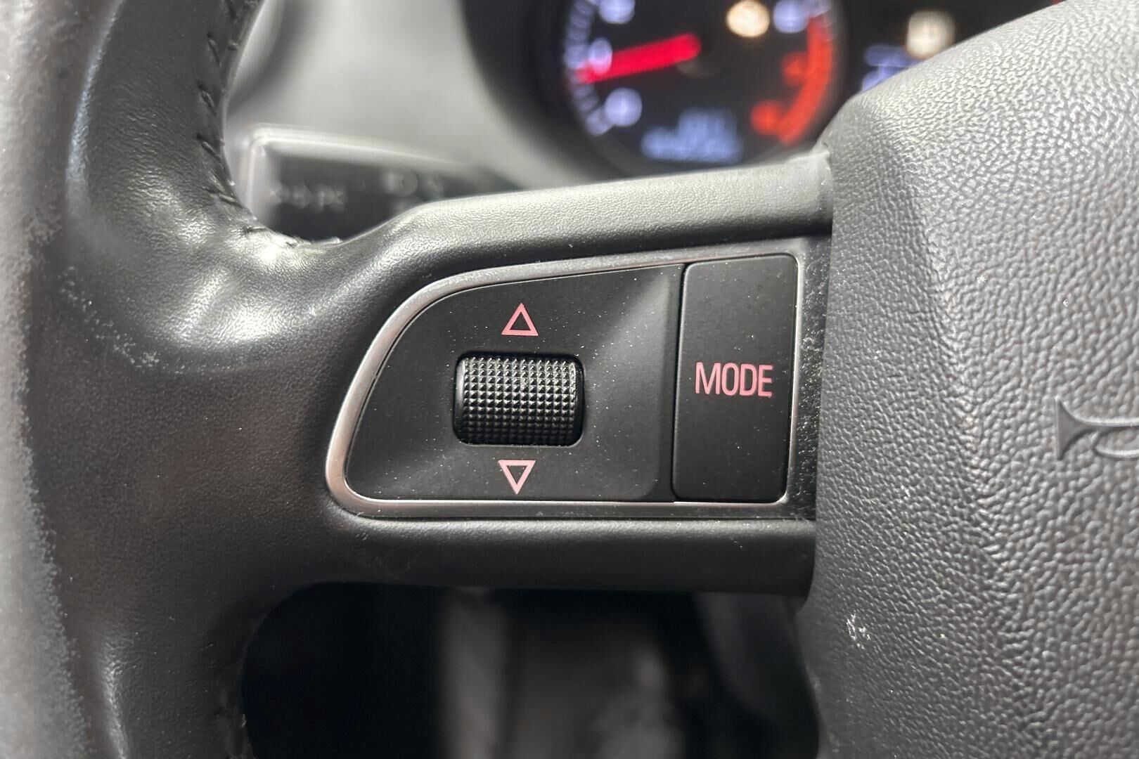 Audi A3 iso kuva 35