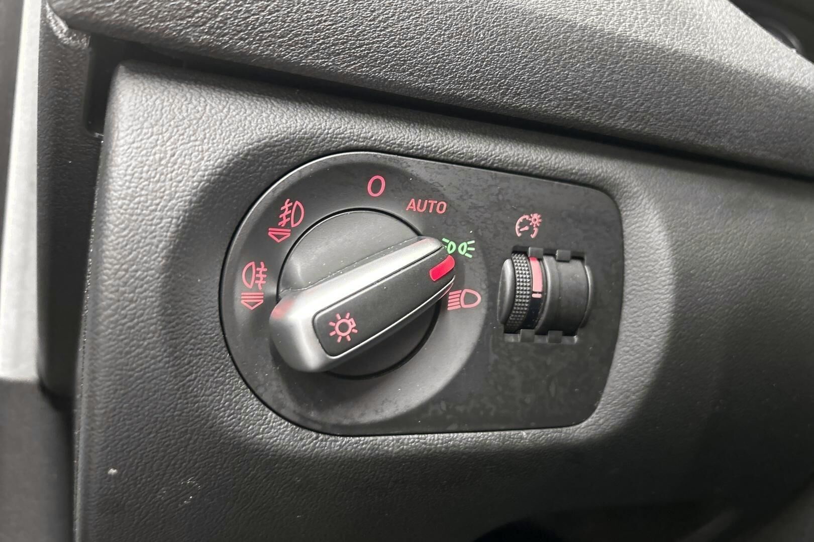 Audi A3 iso kuva 42