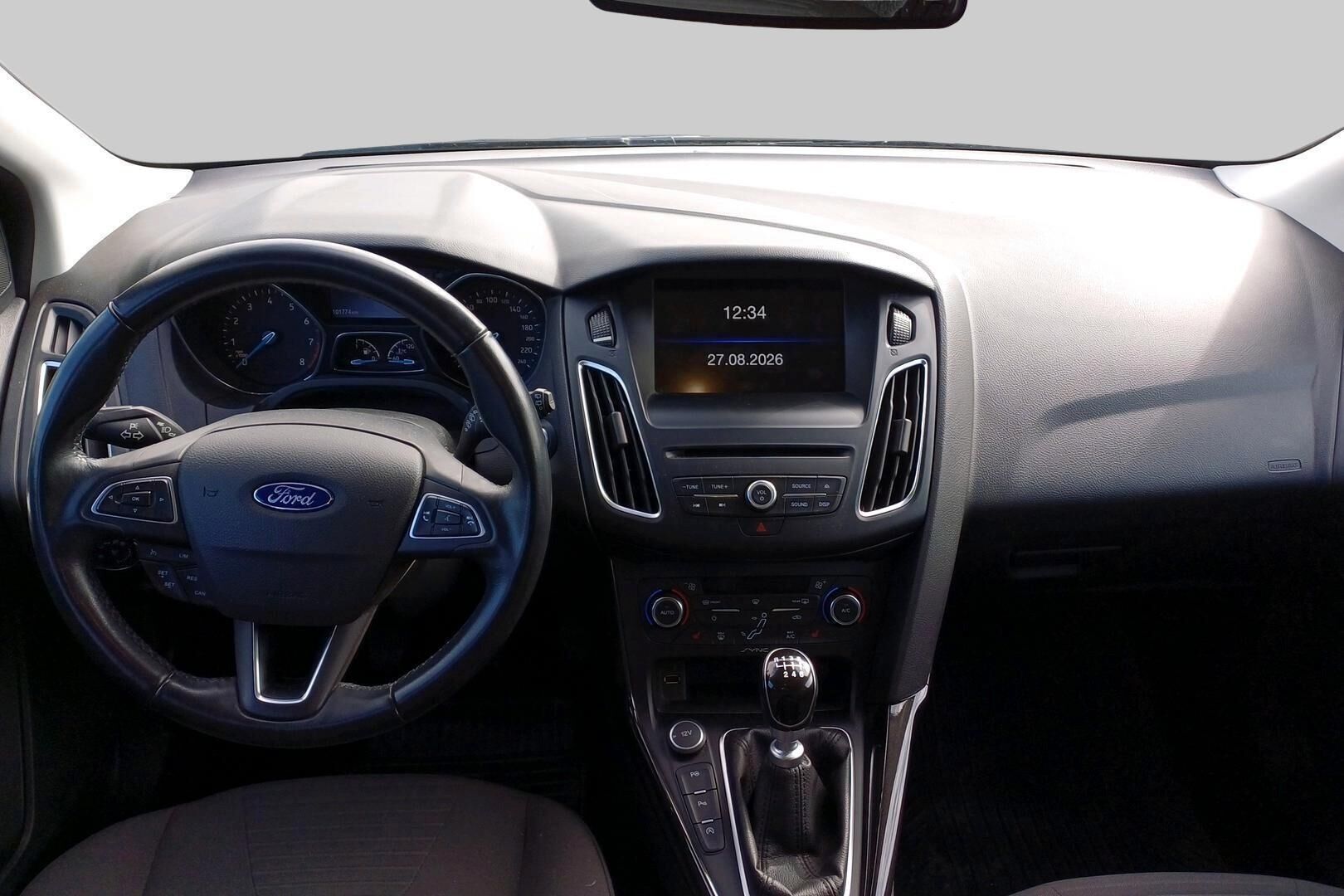 Ford Focus iso kuva 2