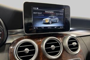 Mercedes-Benz C esikatselu 17