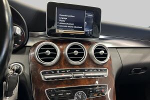 Mercedes-Benz C esikatselu 22