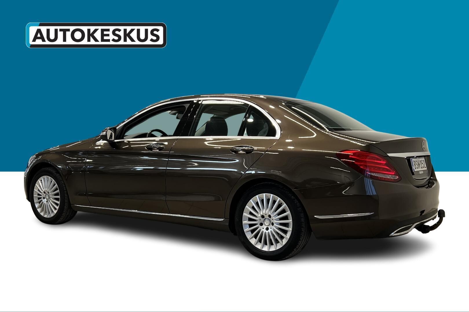 Mercedes-Benz C iso kuva 7