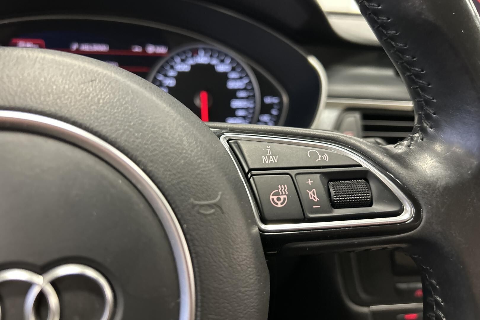 Audi A6 allroad quattro iso kuva 26