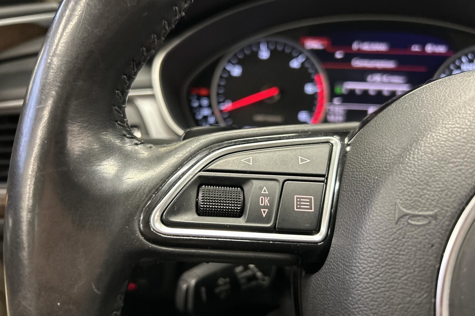 Audi A6 allroad quattro iso kuva 27