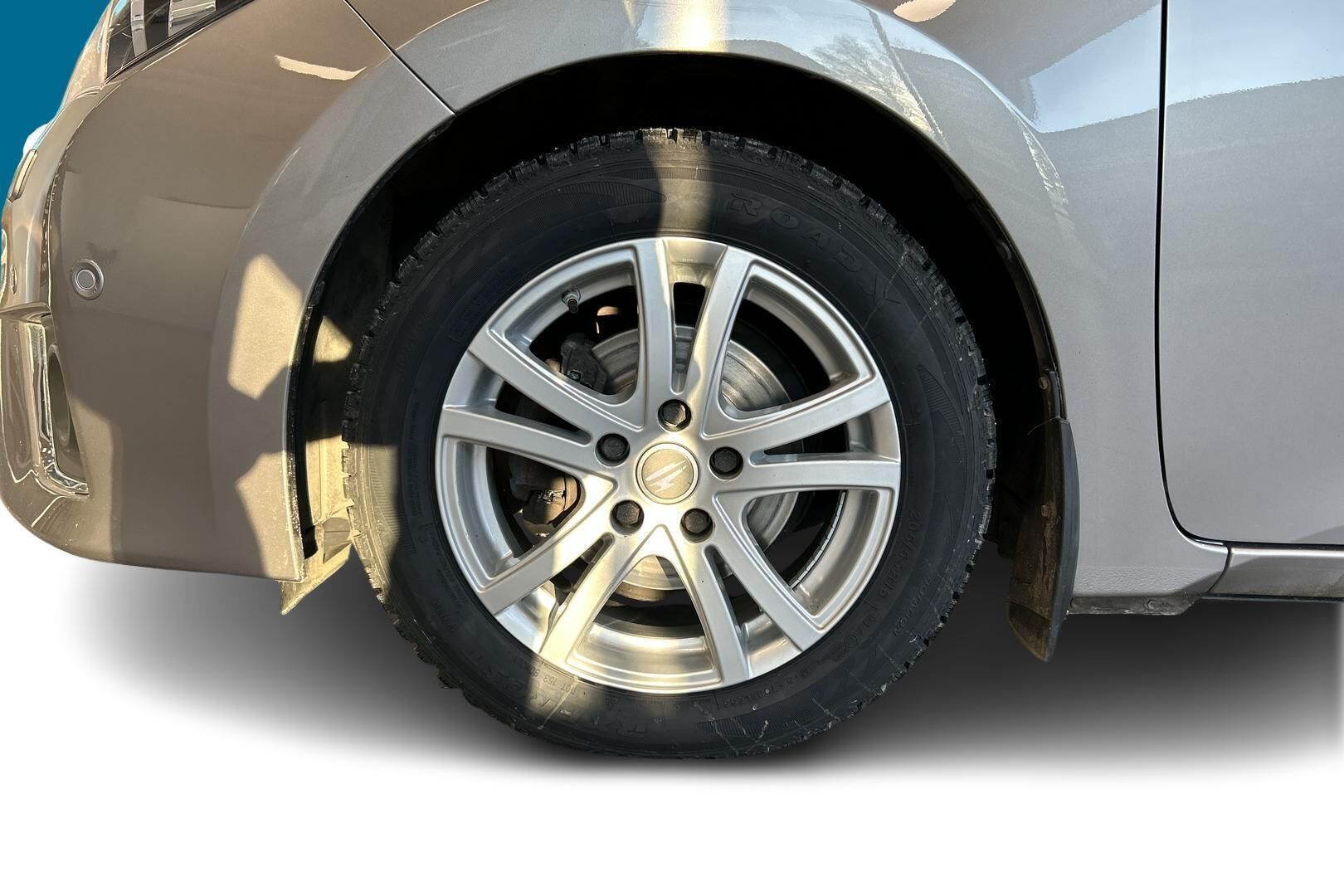 Toyota Corolla iso kuva 13