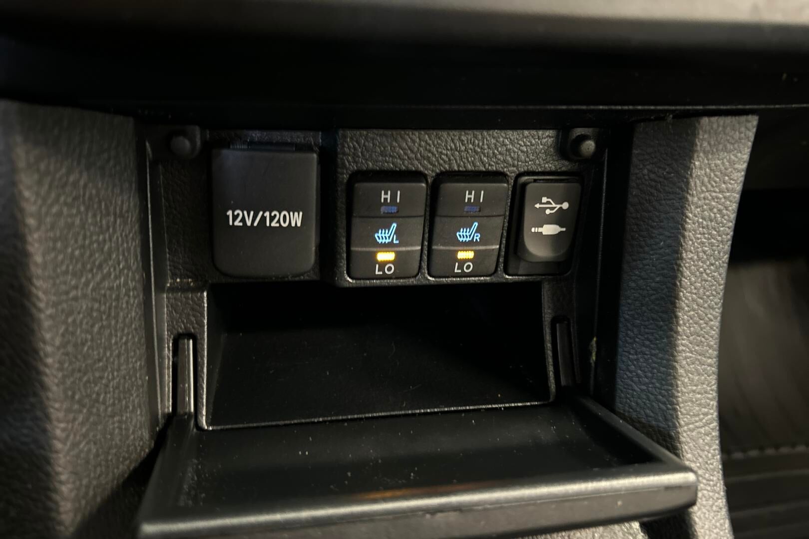 Toyota Corolla iso kuva 21