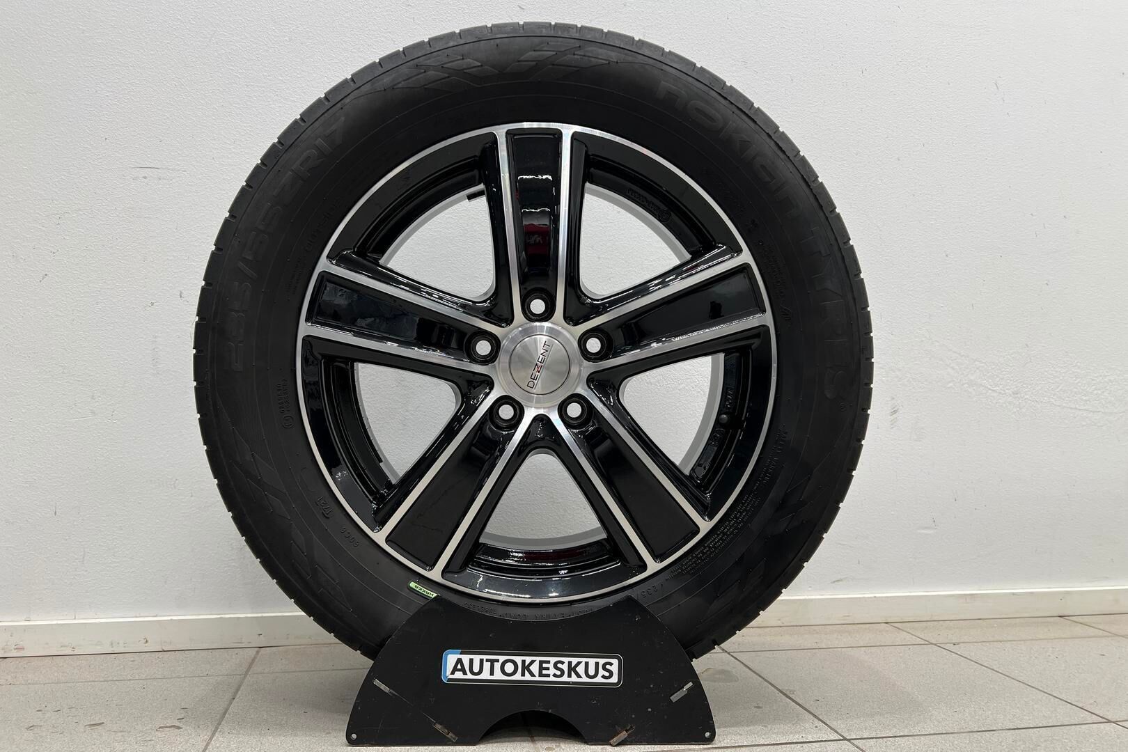 Volkswagen Transporter iso kuva 23