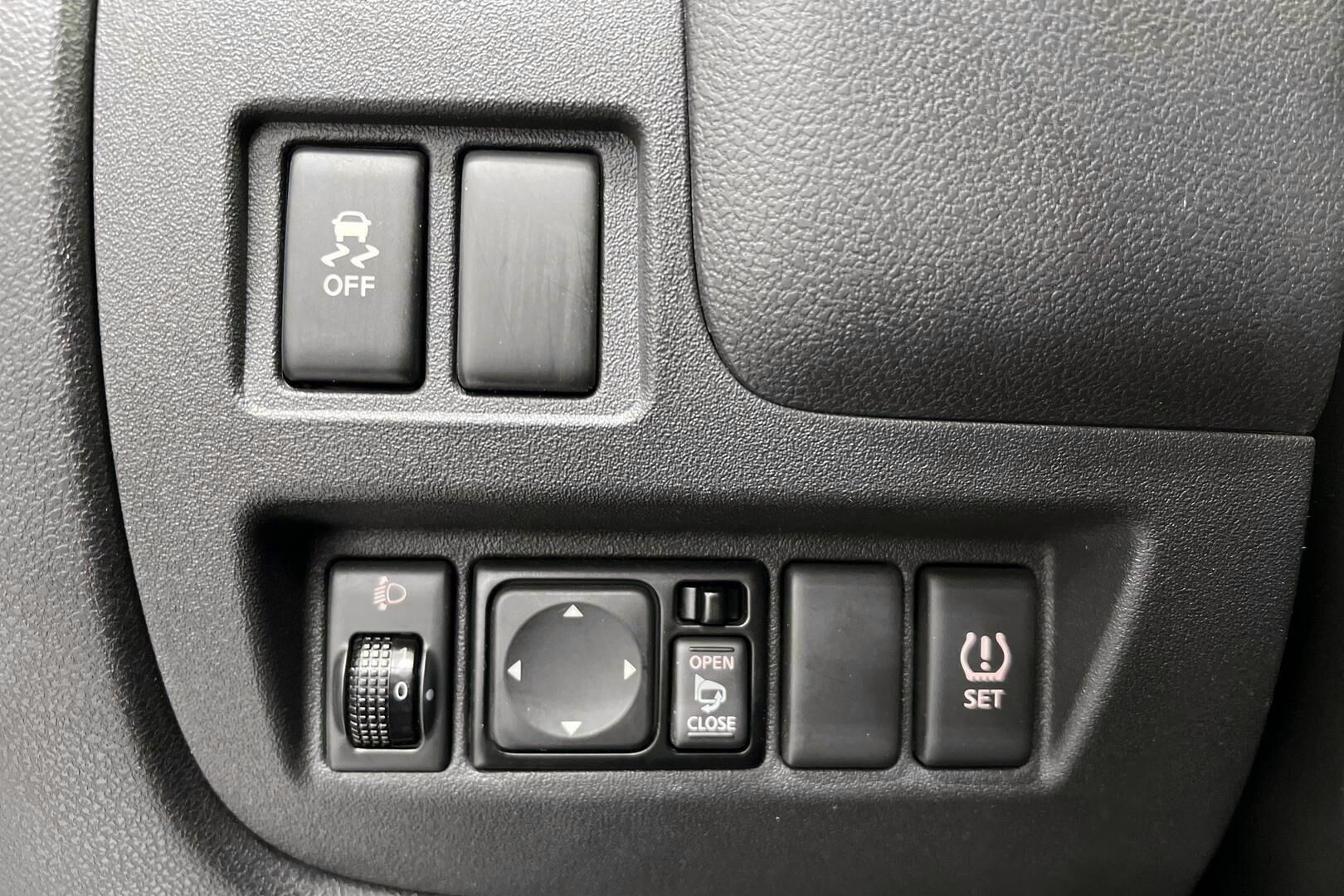 Nissan Micra iso kuva 20