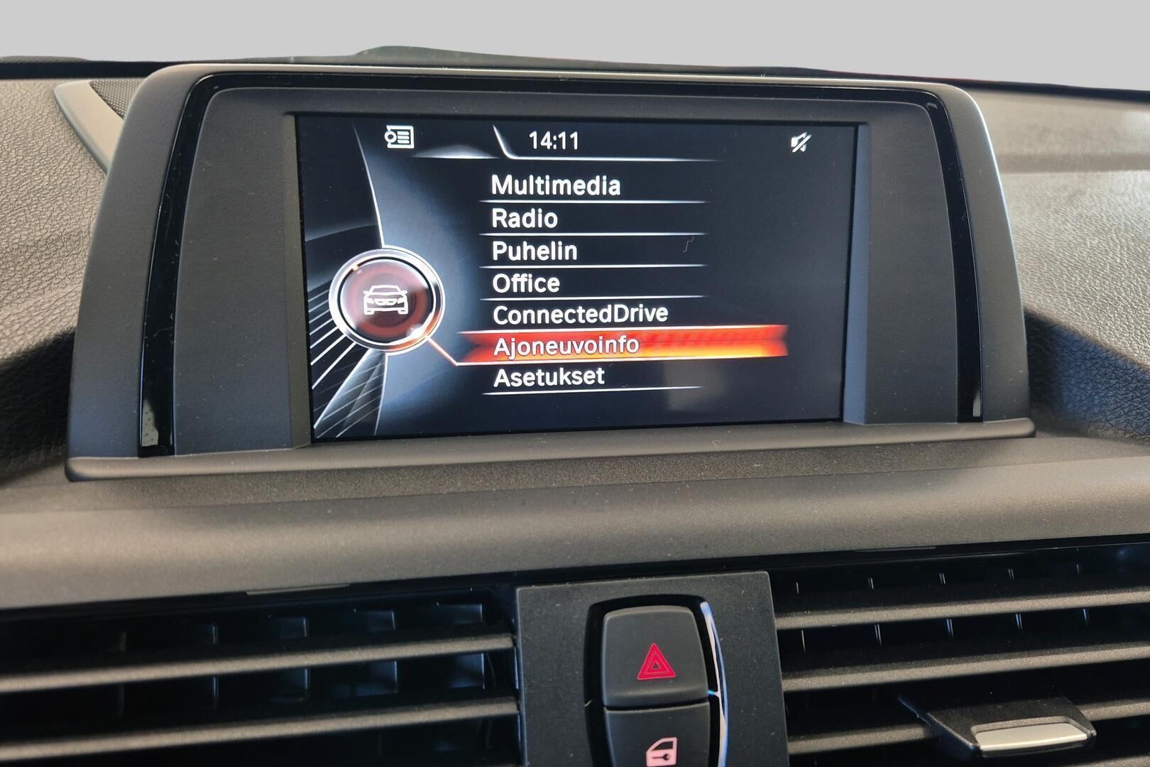 BMW 1-sarja iso kuva 15