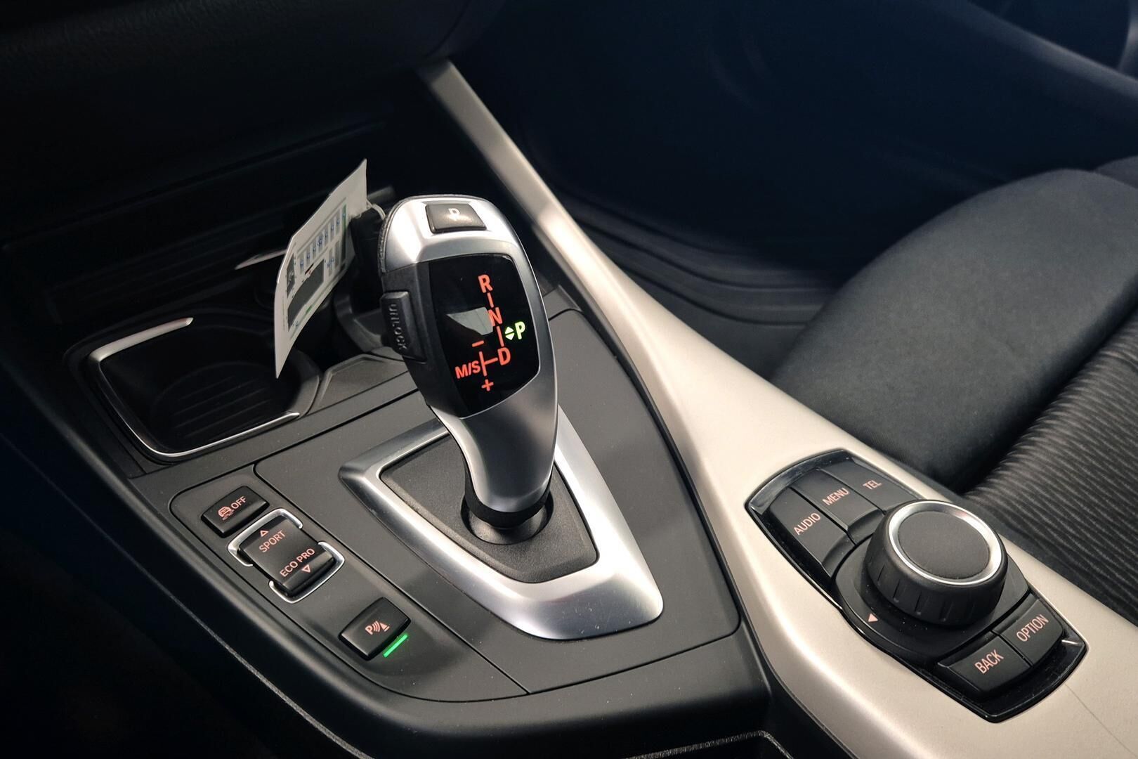 BMW 1-sarja iso kuva 17