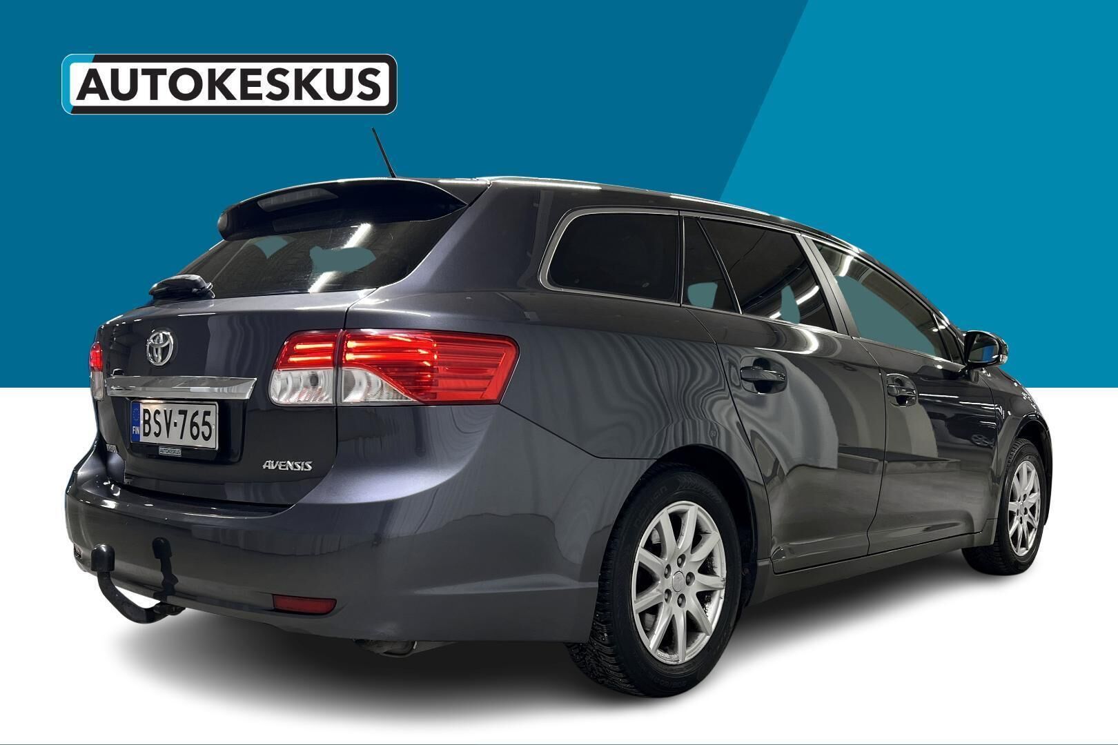 Toyota Avensis iso kuva 4