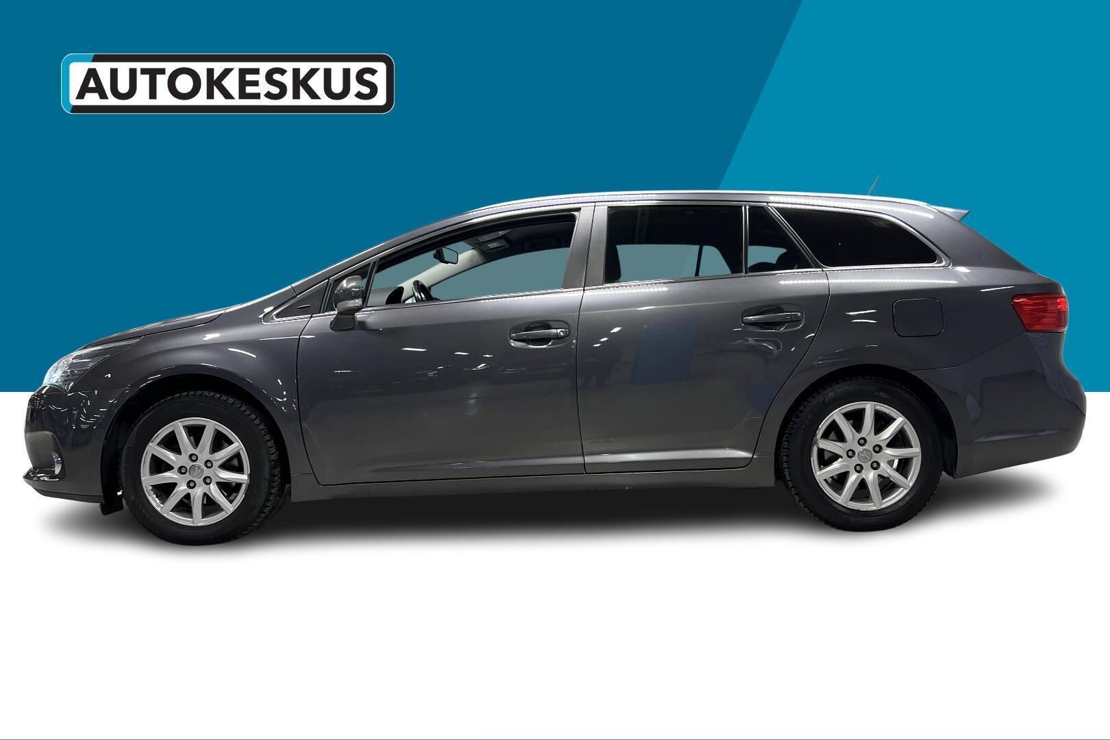 Toyota Avensis iso kuva 21