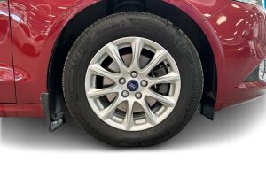 Ford Mondeo esikatselu 13