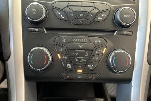 Ford Mondeo esikatselu 23