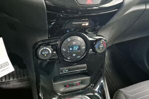 Ford Fiesta esikatselu 13