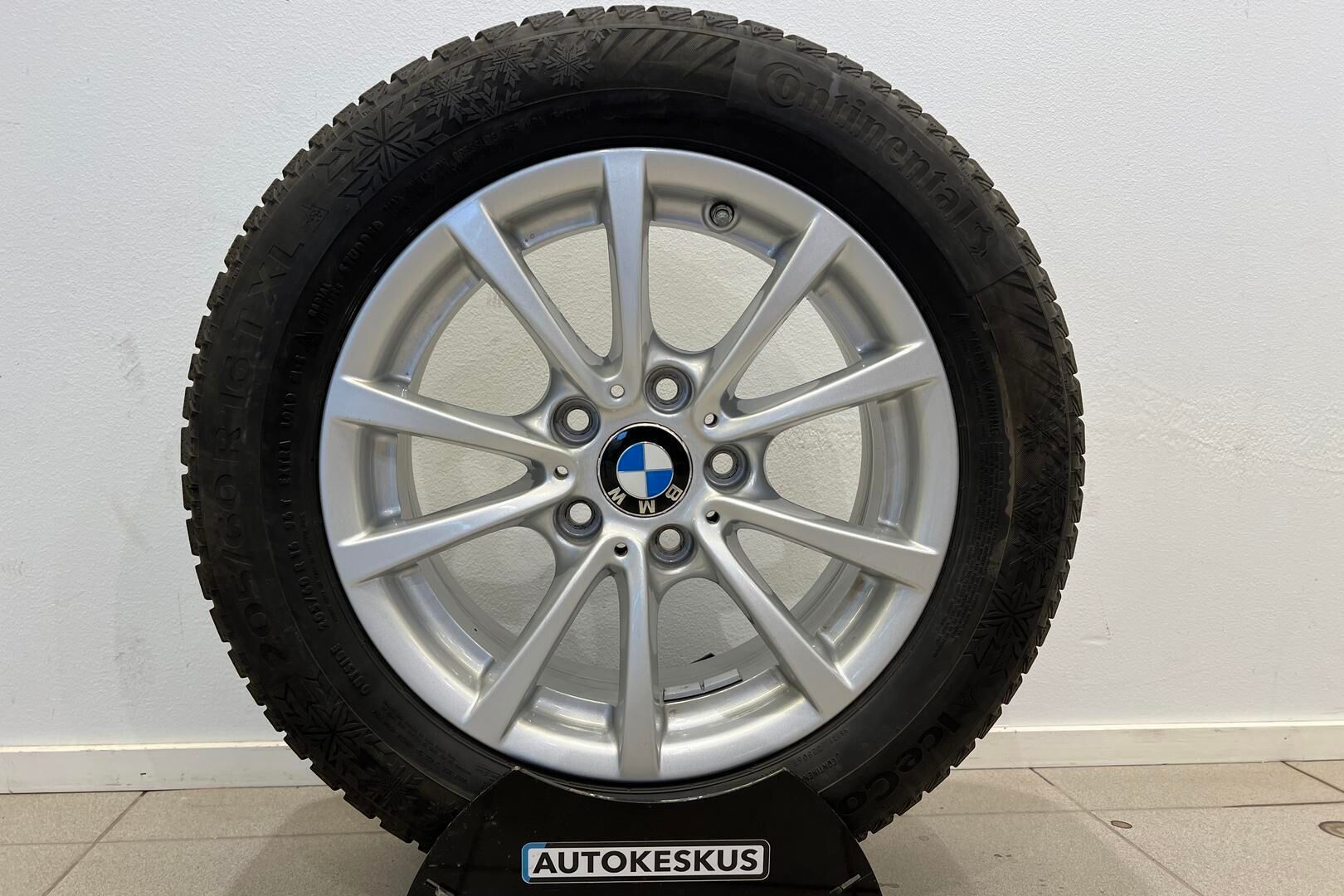 BMW 3-sarja iso kuva 15