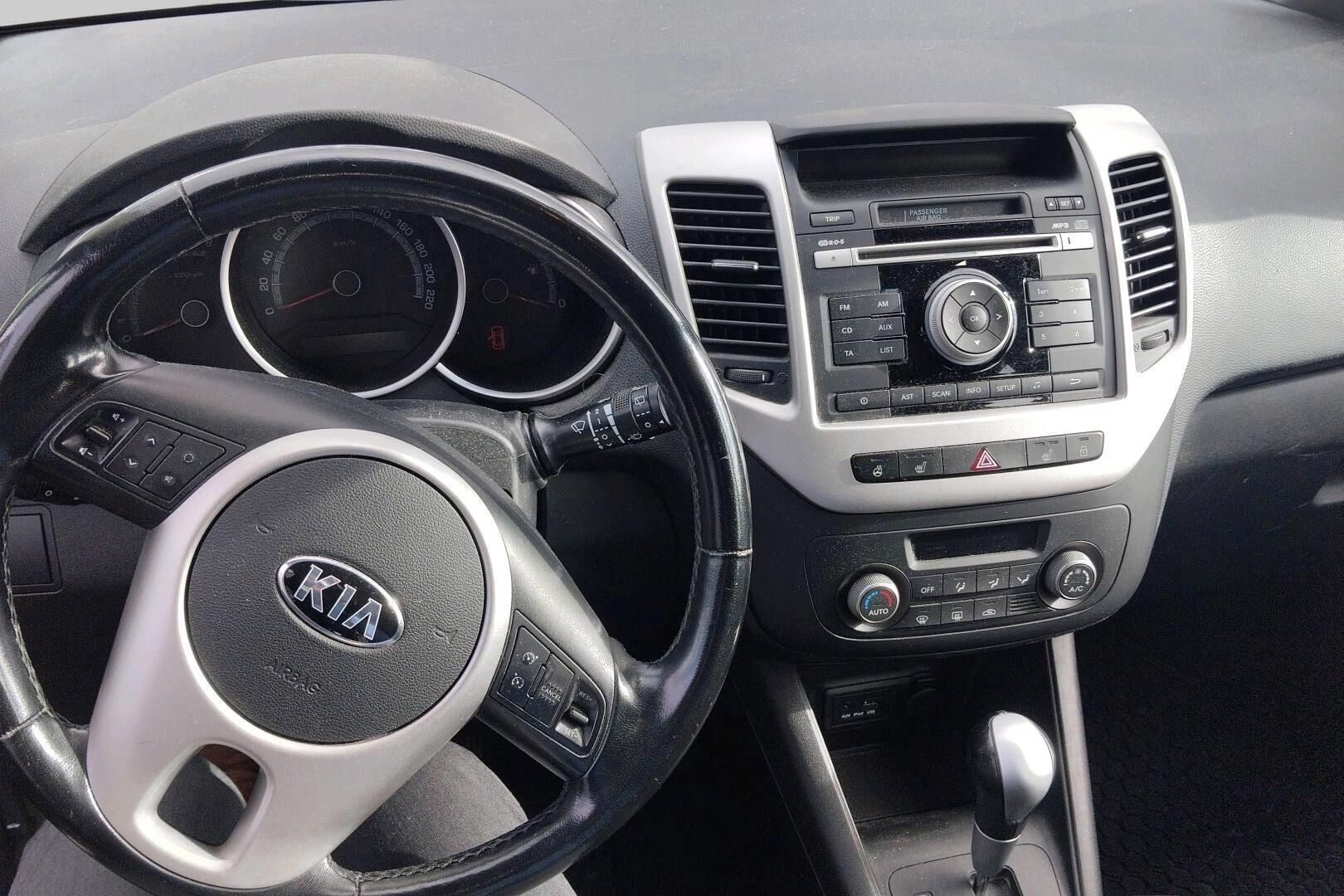 Kia Venga iso kuva 2