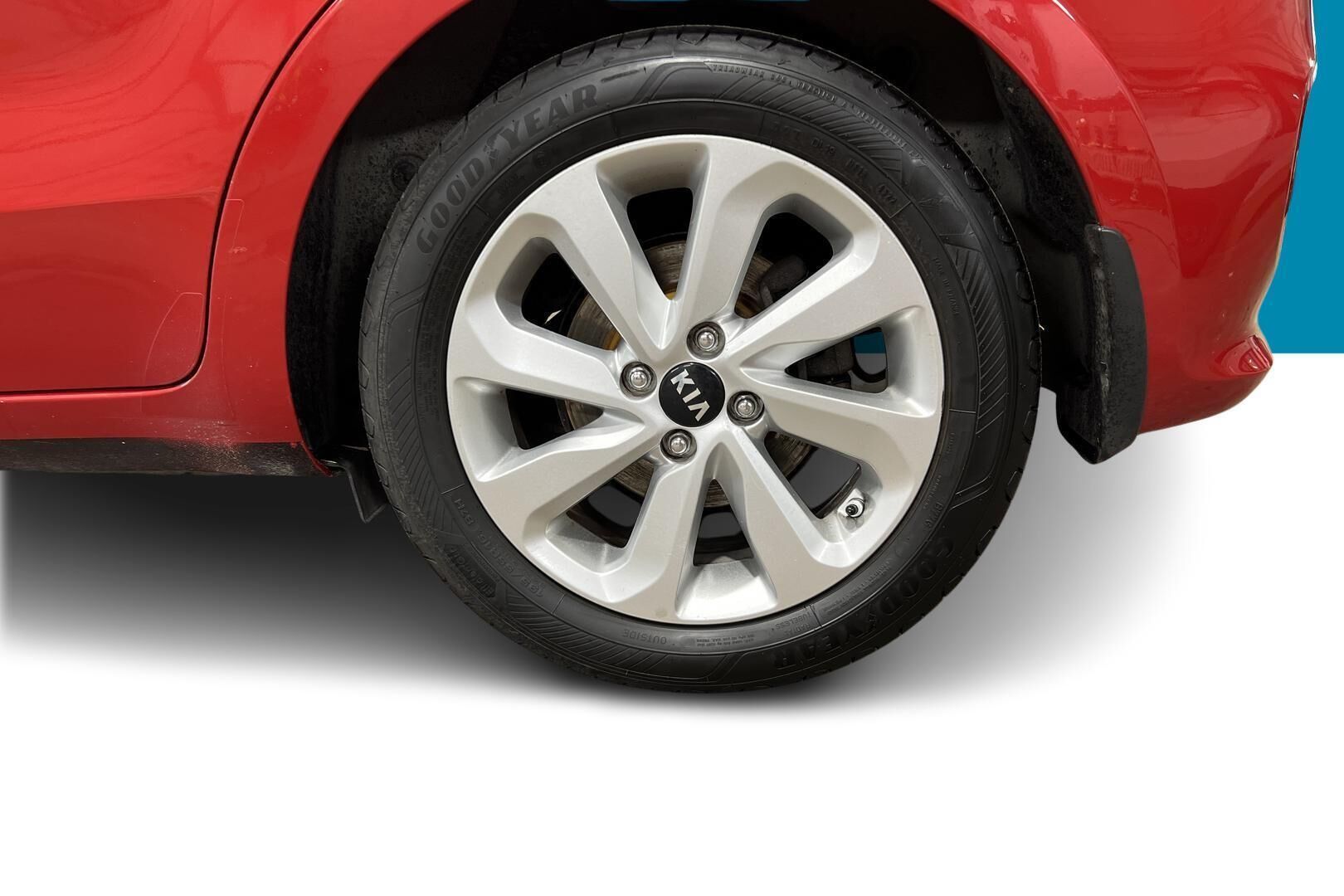 Kia Rio iso kuva 13
