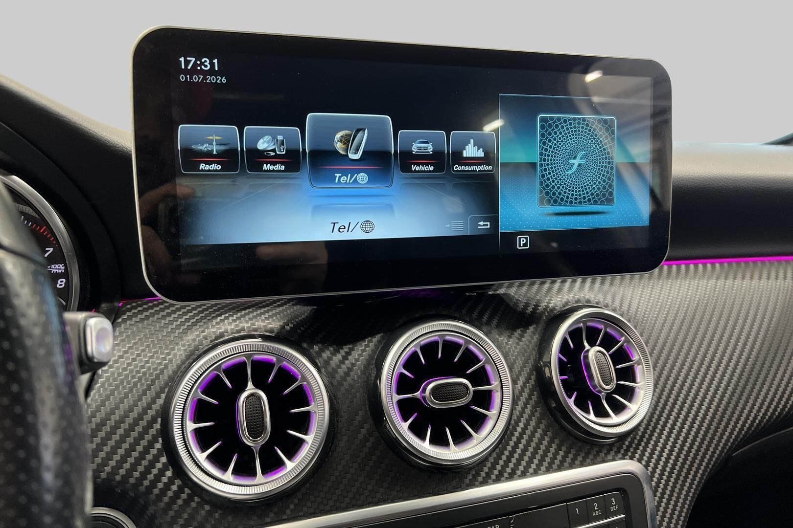 Mercedes-Benz A iso kuva 17
