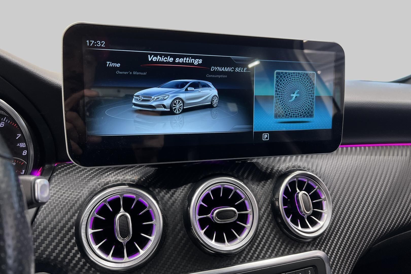 Mercedes-Benz A iso kuva 18