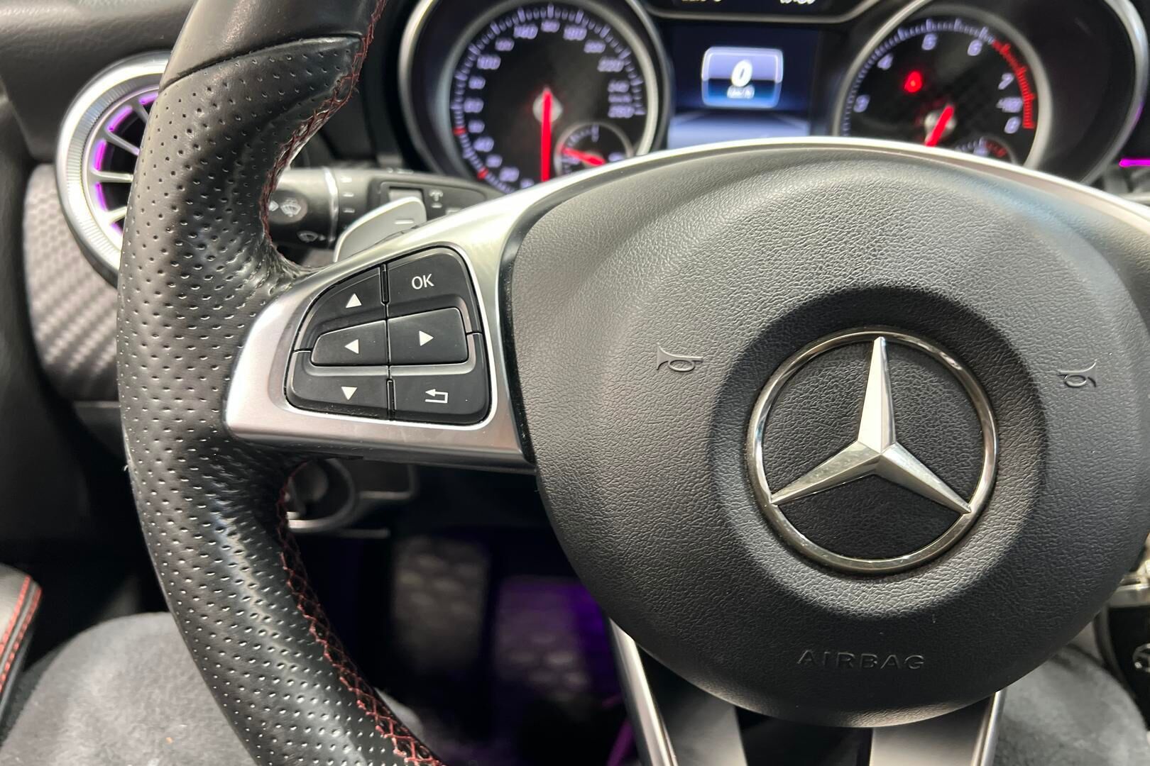 Mercedes-Benz A iso kuva 28