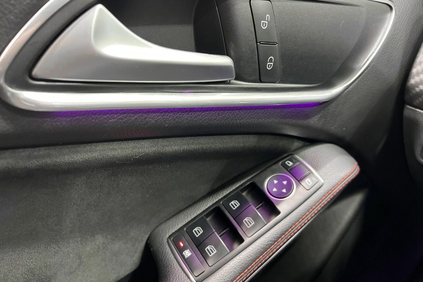Mercedes-Benz A iso kuva 30