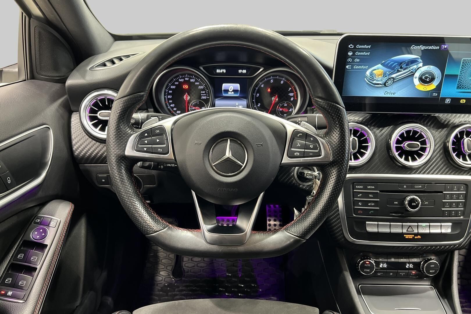 Mercedes-Benz A iso kuva 32