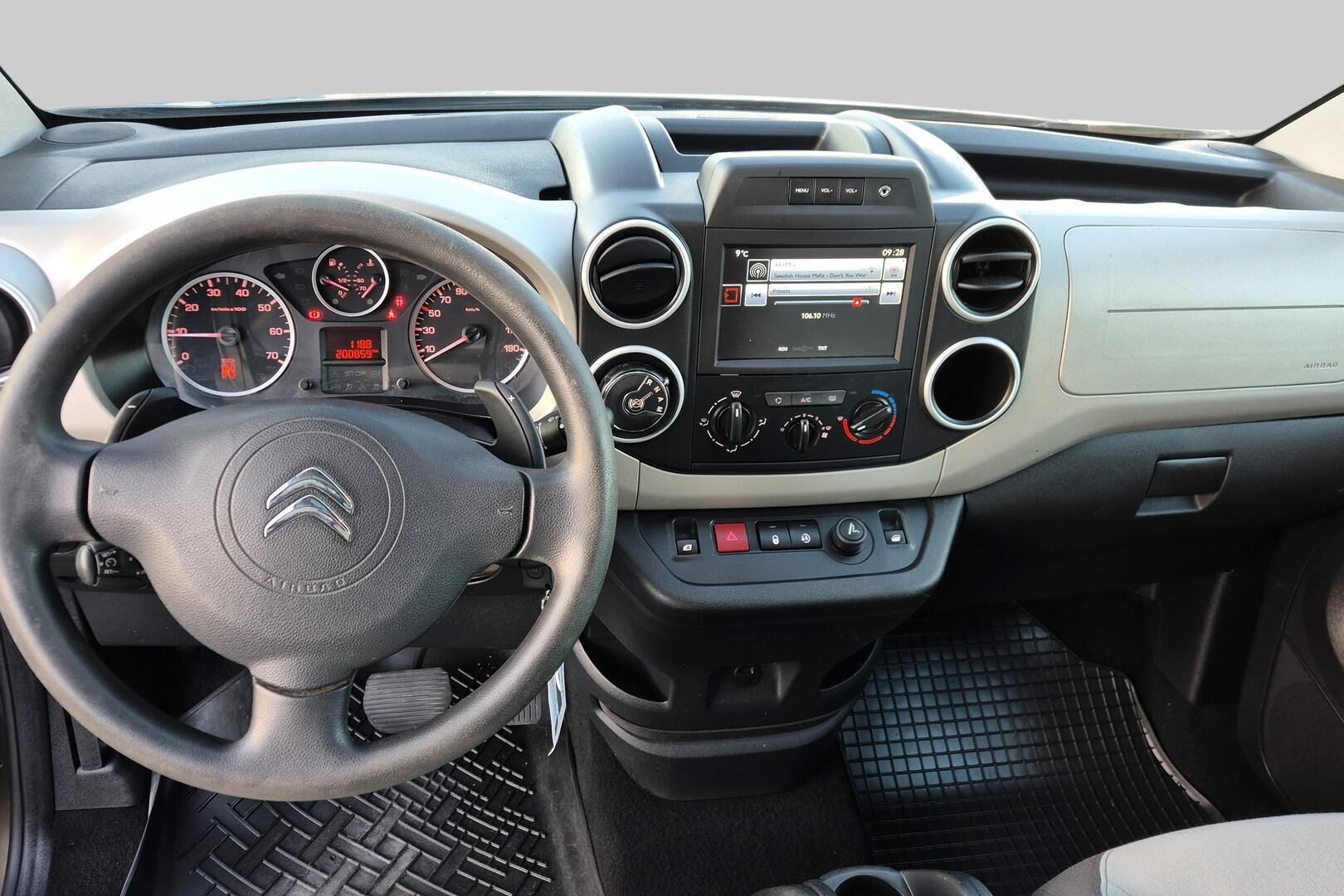 Citroen Berlingo Multispace iso kuva 11