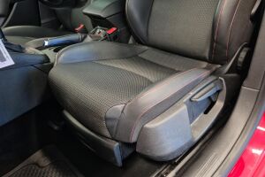 Seat Leon esikatselu 12