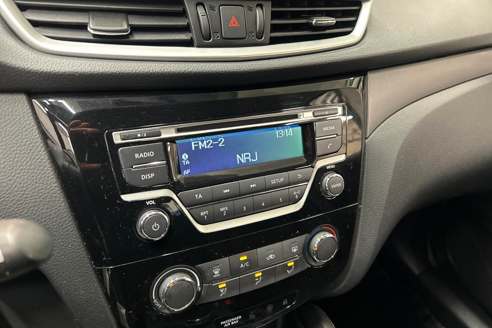 Nissan Qashqai iso kuva 15
