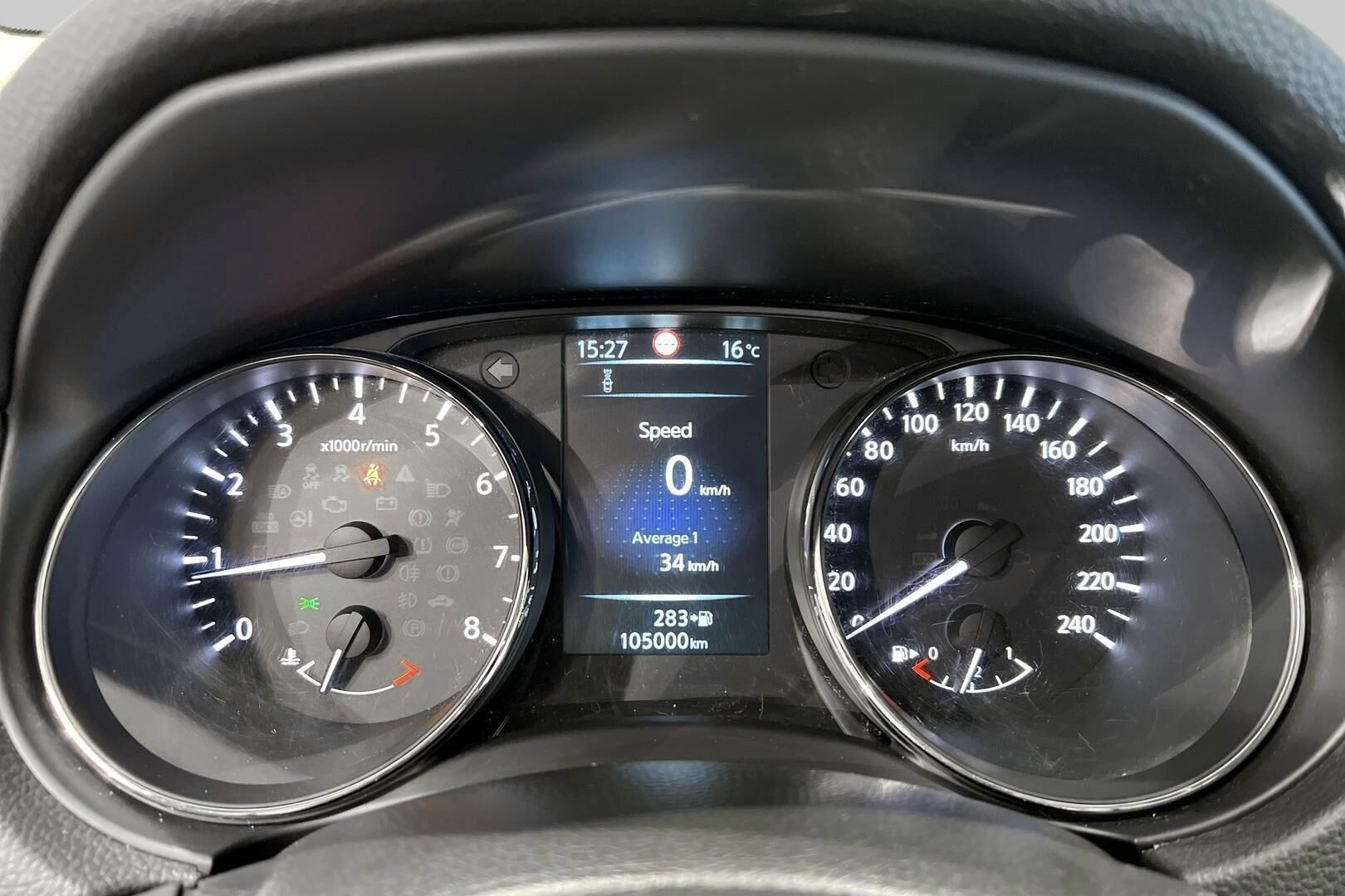 Nissan Qashqai iso kuva 14
