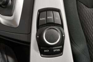 BMW 3-sarja esikatselu 11