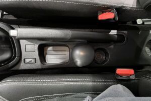 Renault Clio esikatselu 19