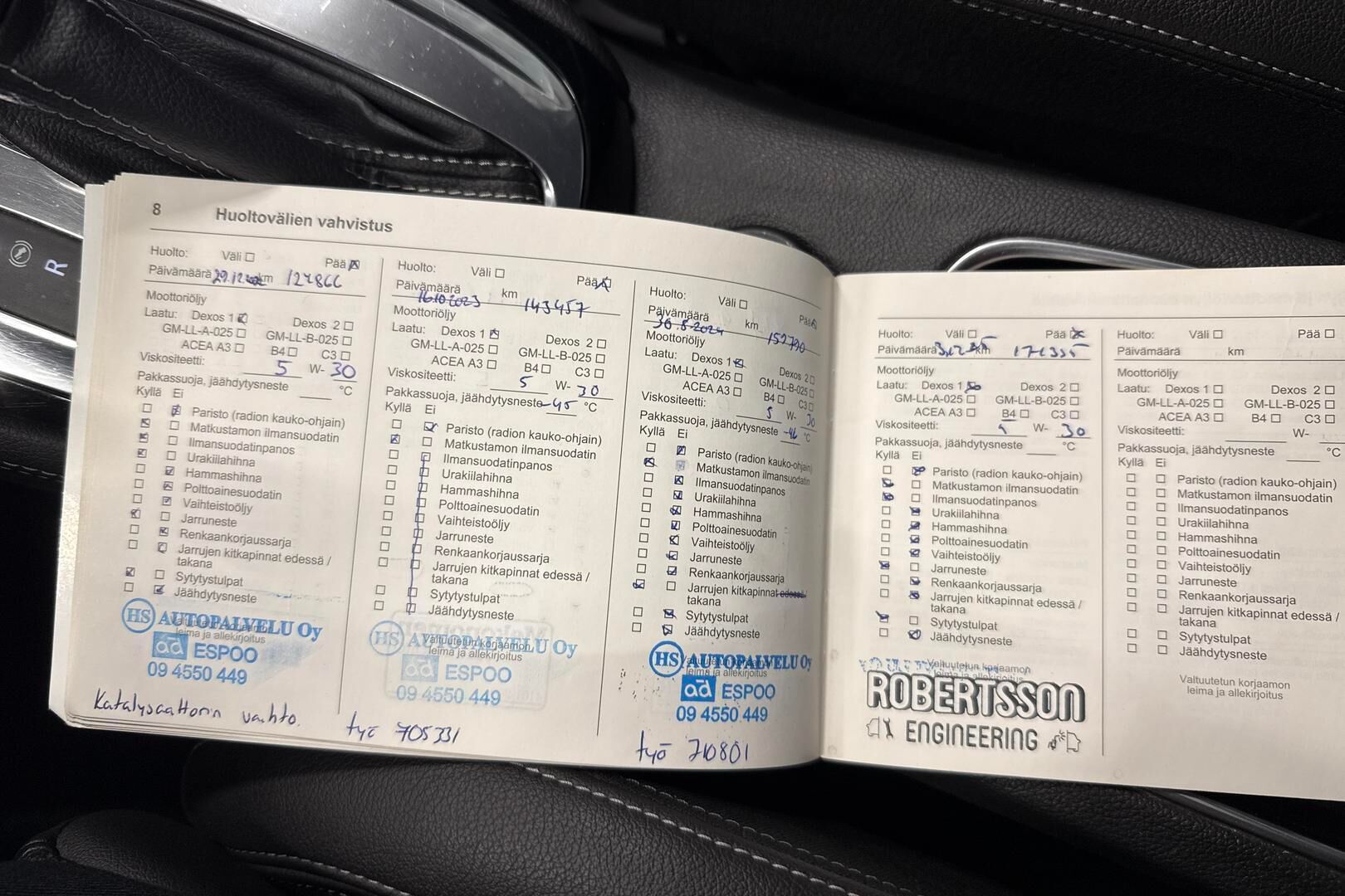 Opel Astra iso kuva 18