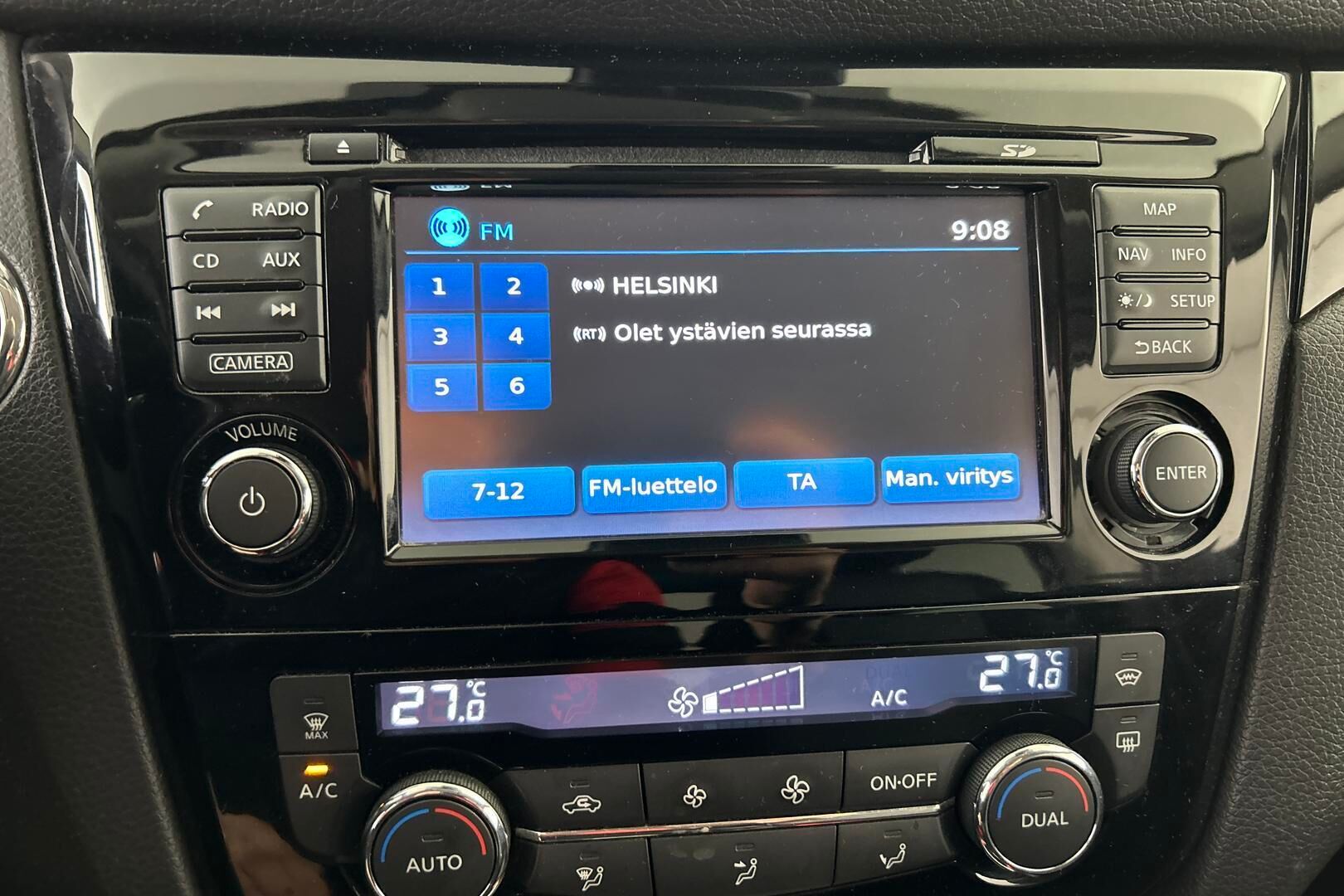 Nissan Qashqai iso kuva 17