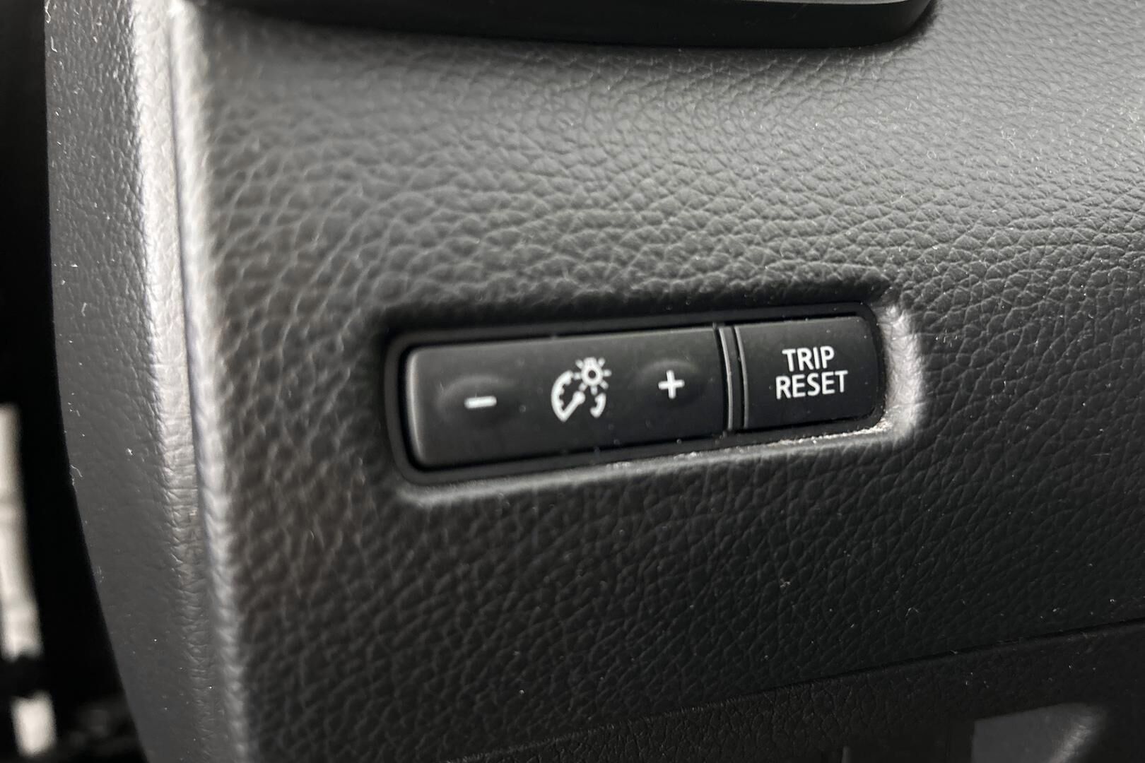 Nissan Qashqai iso kuva 25