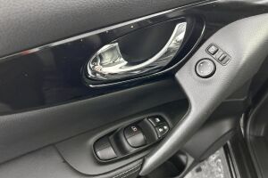 Nissan Qashqai esikatselu 27